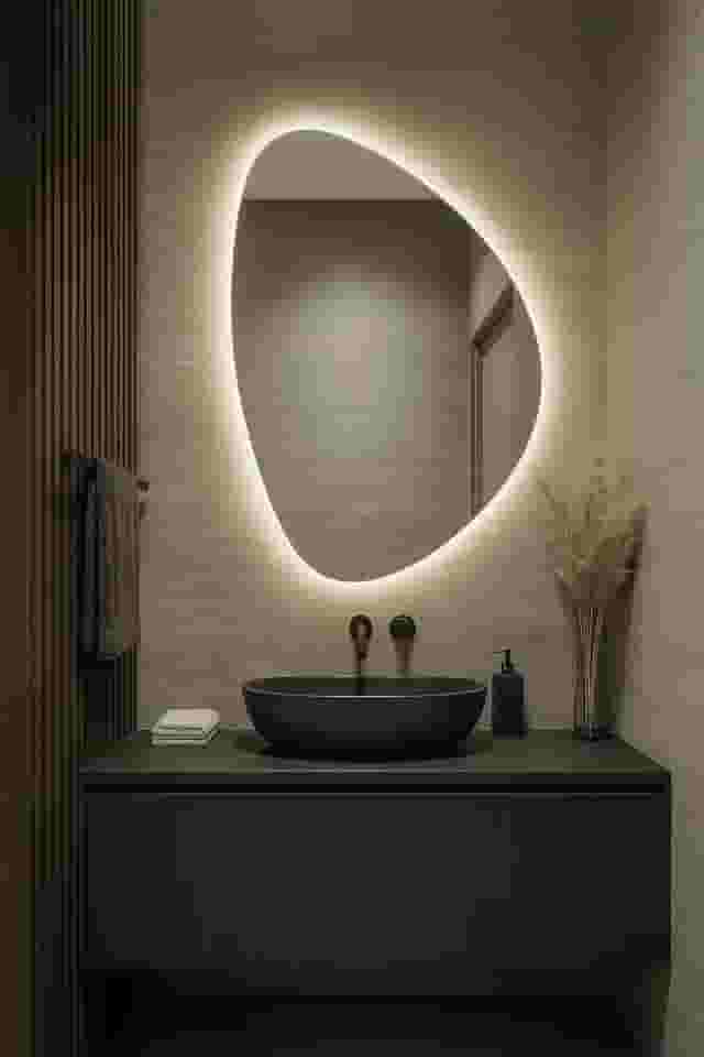 Espelho LED Irregular Decorativo, 58x43 cm, Iluminação Embutida, Design Premium (1, Suporte na Vertical)