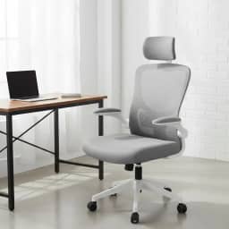 Cadeira de Escritório Ergonômica Hyatto Flow Presidente Giratória com Encosto Reclinável 90°-135°, Apoio de Cabeça Ajustável, Braços Dobráveis e Ajuste de Altura a Gás até 120kg HYATTO OFFICE