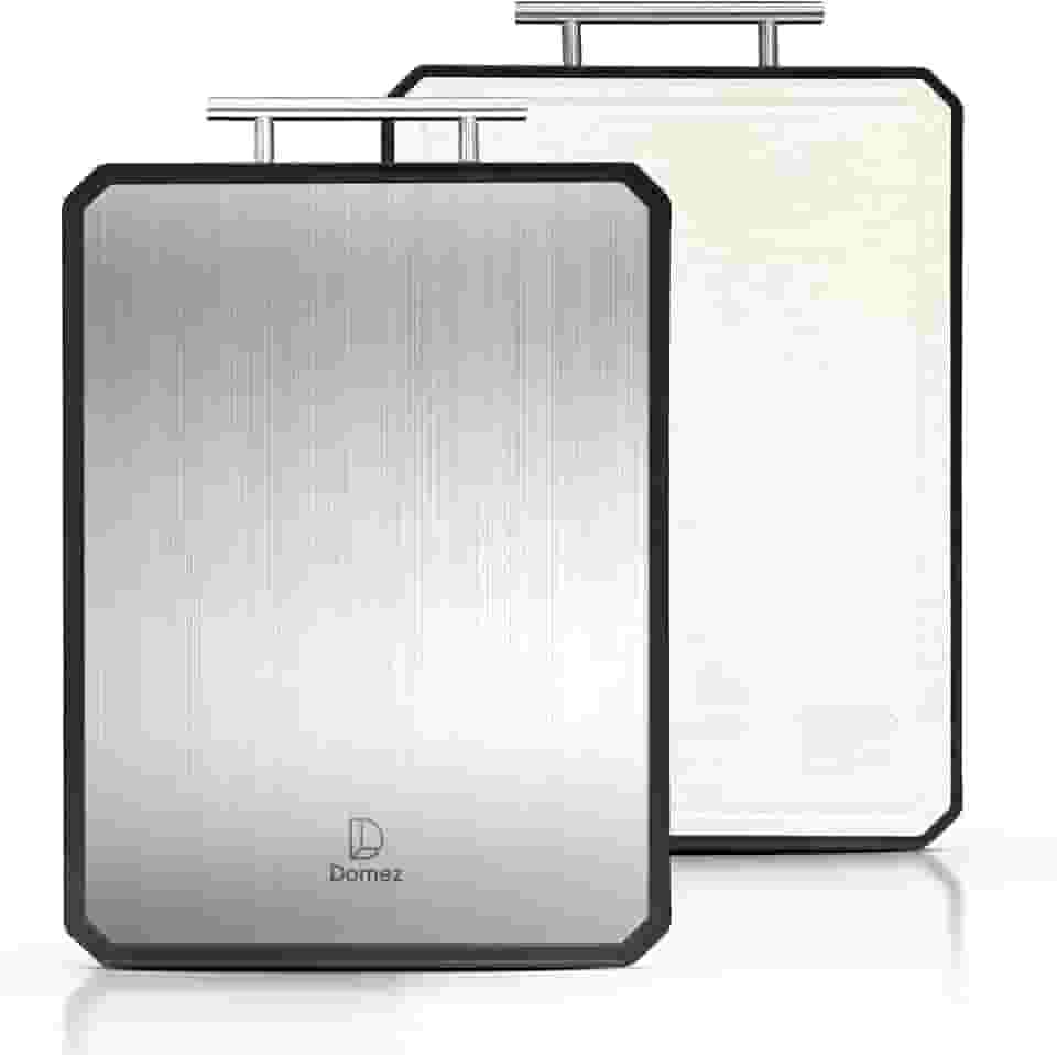 DOMEZ Tábua de Corte Inox Premium 2 em 1 para Cozinha, Durabilidade Superior e Sofisticação em Cada Detalhe. Dupla Face Ideal para Carnes, Frutas e Vegetais. Design Minimalista para Tábua de Frios.