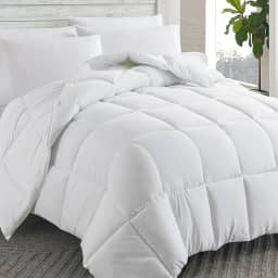 Cosybay Edredom alternativo de plumas (branco, King) - Edredom de cama king size acolchoado macio para todas as estações - enchimento de edredom com abas de canto - inverno verão quente fofo, 259 x