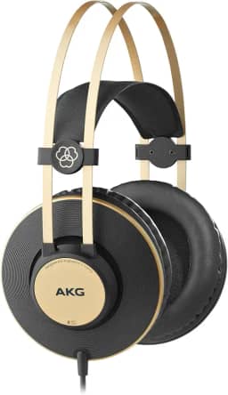 Fones de Ouvido AKG Pro Audio K92 circum-auricular, fechado atrás, estúdio, preto fosco e dourado