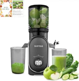 SUSTEAS Espremedor A Frio, Rampa De Alimentação De 5,3" (Capacidade De 50 Oz), Extrator De Suco De Mastigação Lenta De 300 Watts Para Frutas E Vegetais Inteiros, Alimentação Automática, Fácil De Li